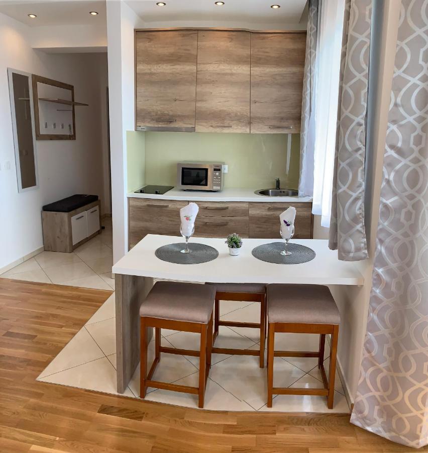 Ive Lole Ribara 38 Apartment เบชิชิ ภายนอก รูปภาพ