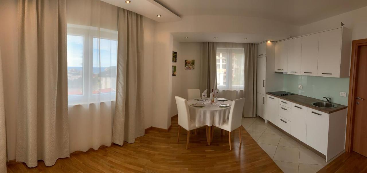 Ive Lole Ribara 38 Apartment เบชิชิ ภายนอก รูปภาพ